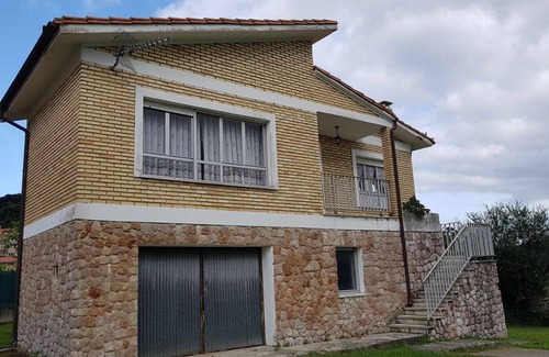Niembro House | 120 m² House ∙ 3 bedrooms ∙ 6 guests