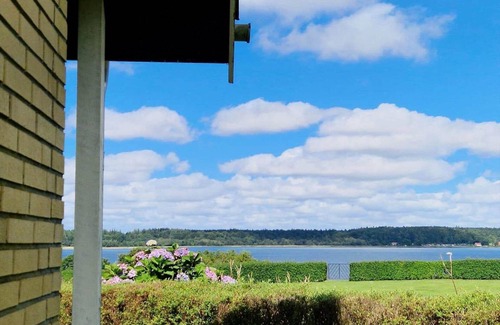 Ronbjerg House | 120 m² House ∙ 3 bedrooms ∙ 6 guests