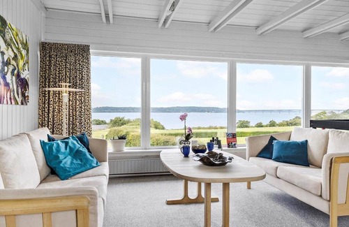 Ronbjerg House | 120 m² House ∙ 3 bedrooms ∙ 6 guests