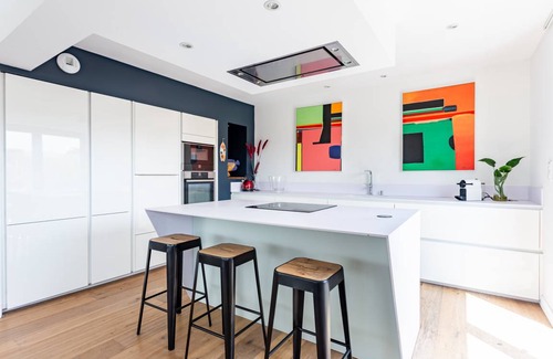 Lehon House | 120 m² House ∙ 3 bedrooms ∙ 6 guests
