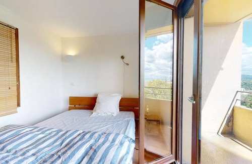 Gorge de Loup Resort | 120 m² Private room ∙ 1 bedroom ∙ 1 guest