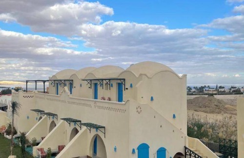 Yusuf as-Sidiq Resort | 120 m² Resort ∙ 2 bedrooms ∙ 6 guests