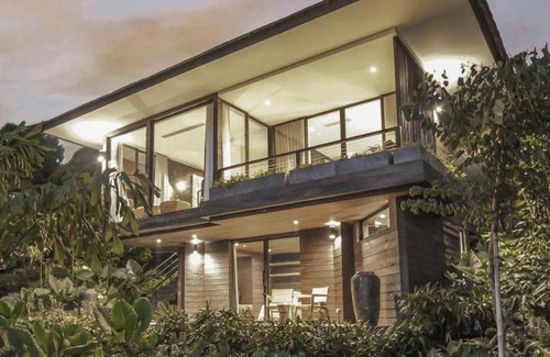 Munduk Resort | 120 m² Resort ∙ 4 guests