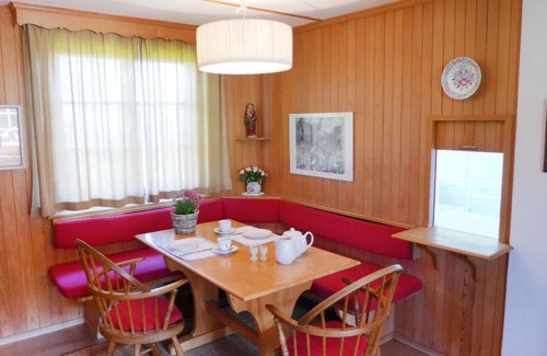 Aeschi bei Spiez Villa | 120 m² Villa ∙ 3 bedrooms ∙ 5 guests
