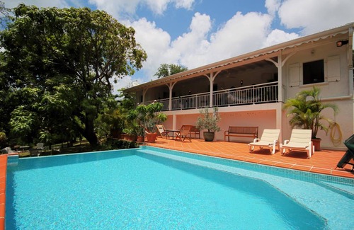 Sainte-Anne Villa | 120 m² Villa ∙ 2 bedrooms ∙ 4 guests