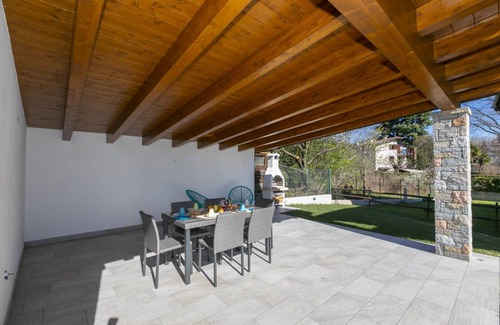 Besozzo Villa | 120 m² Villa ∙ 3 bedrooms ∙ 6 guests