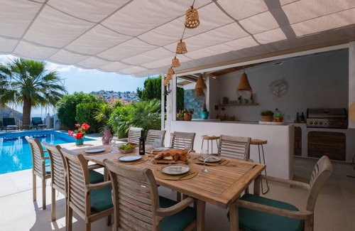 Arnella Villa | 120 m² Villa ∙ 5 bedrooms ∙ 10 guests