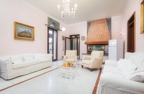 Gavorrano Villa | 1200 m² Villa ∙ 13 bedrooms ∙ 26 guests