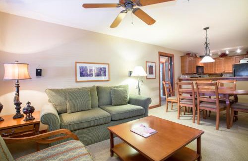Salt Lake Mountain Resorts Apartment | 1205A - One Bedroom Standard Eagle Springs West Hotel Room