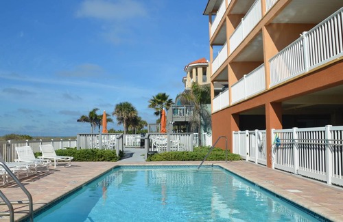 Indian Rocks Beach Condo | 121 m² Condo ∙ 2 bedrooms ∙ 6 guests