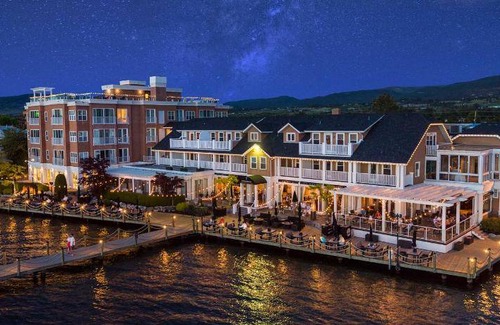 South Pandosy Hotel | 121 m² Hotel ∙ 127 guests