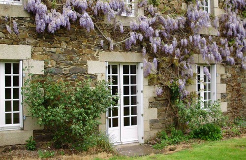 Gommenec'h House | 122 m² Gîte ∙ 3 bedrooms ∙ 6 guests
