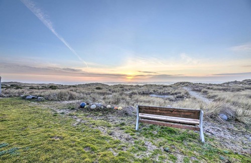 Waldport Cottage | 123 m² Cabin ∙ 2 bedrooms ∙ 8 guests