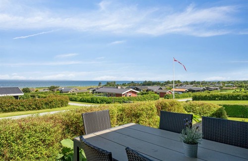 Skastrup Strand House | 123 m² House ∙ 4 bedrooms ∙ 8 guests