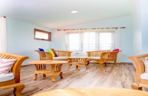Mahe Island Apartment | 124 m² Apartment ∙ 3 bedrooms ∙ 7 guests