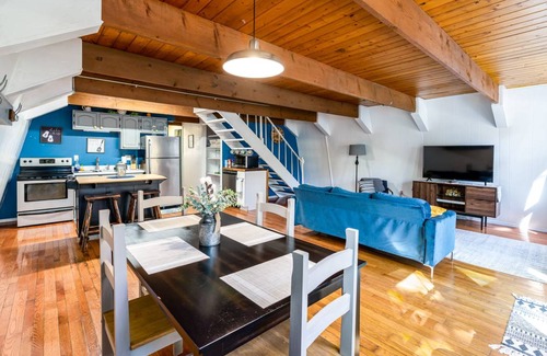 Alpine Lake Cabin | 125 m² Cabin ∙ 2 bedrooms ∙ 6 guests