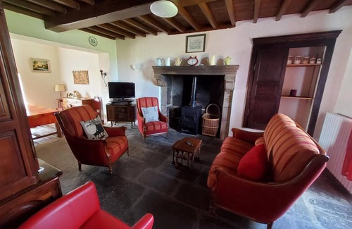 Neuf-Eglise House | 125 m² Gîte ∙ 3 bedrooms ∙ 6 guests