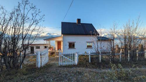 Lyngen House | 126 m² House ∙ 2 bedrooms ∙ 6 guests