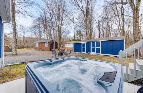 Pocono Lake House | 127 m² House ∙ 3 bedrooms ∙ 10 guests