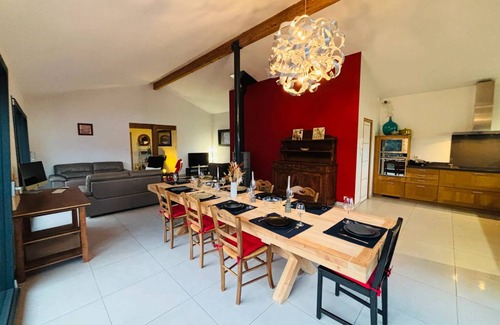Lodeve House | 128 m² House ∙ 3 bedrooms ∙ 8 guests