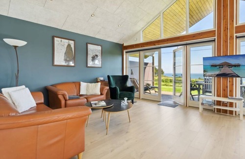 Mommark Strand House | 128 m² House ∙ 1 bedroom ∙ 8 guests