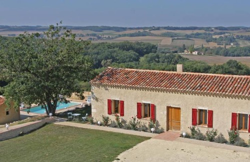 Castera-Verduzan House | 129 m² House ∙ 4 bedrooms ∙ 8 guests