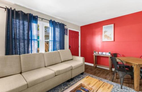 Norwood House | 12th Ave The Bricks - Unit 1