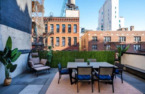 Greenwich Village Apartment | 13-3 I Brand New 4BR 3 Baths Duplex Private Roof Deck