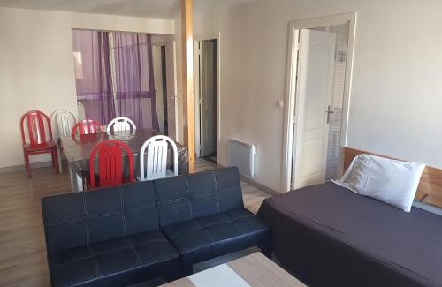 Lourdes Apartment | 13 Rue de la Fontaine F11