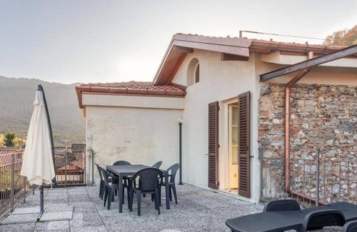 Castello Cabiaglio Apartment | 130 m² Apartment ∙ 2 bedrooms ∙ 6 guests