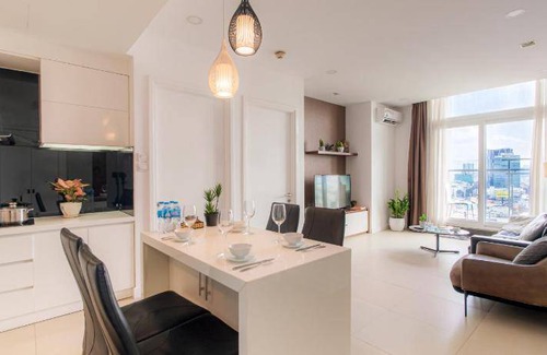 Nguyen Thai Binh Apartment | 130 m² Apartment ∙ 4 bedrooms ∙ 8 guests