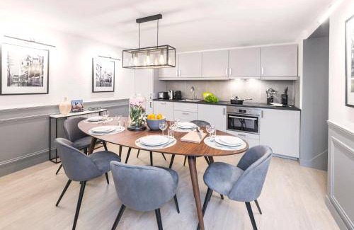 Ternes Apartment | 130 m² Apartment ∙ 3 bedrooms ∙ 8 guests