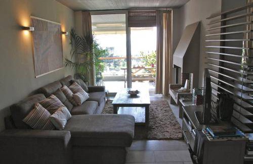 Varkiza Apartment | 130 m² Apartment ∙ 3 bedrooms ∙ 6 guests