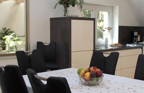 Budaliget Apartment | 130 m² Apartment ∙ 3 bedrooms ∙ 6 guests
