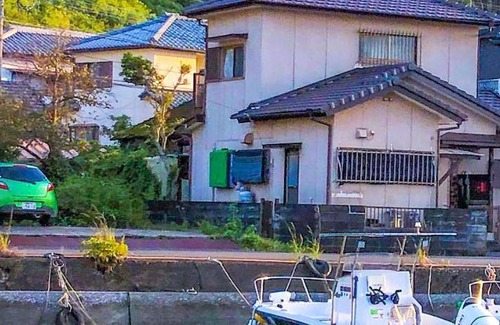 Aoshima Bed & Breakfast | 130 m² Bed and breakfast ∙ 3 bedrooms ∙ 12 guests