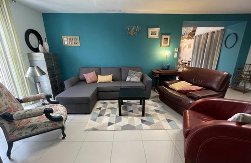 Beyrie-sur-Joyeuse House | 130 m² Gîte ∙ 3 bedrooms ∙ 6 guests