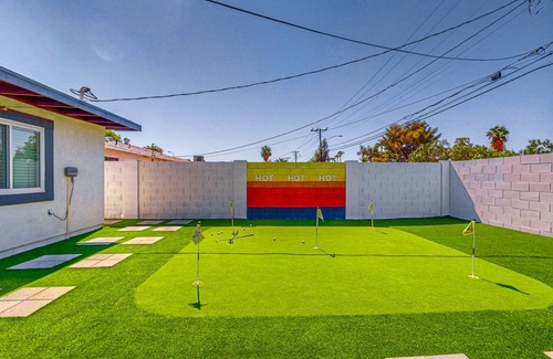 McDowell Parkway House | 130 m² House ∙ 3 bedrooms ∙ 9 guests