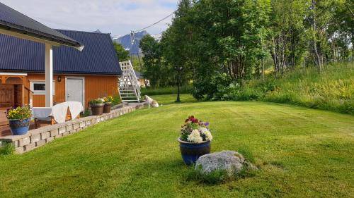 Tromvik House | 130 m² House ∙ 4 bedrooms ∙ 8 guests