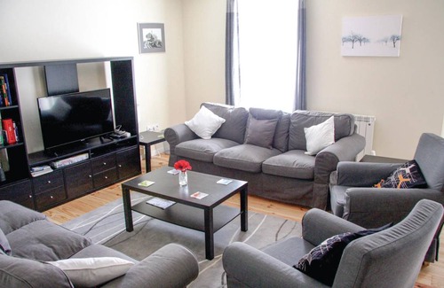 Caurel House | 130 m² House ∙ 4 bedrooms ∙ 8 guests