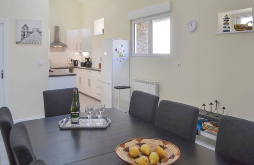 Caurel House | 130 m² House ∙ 4 bedrooms ∙ 8 guests