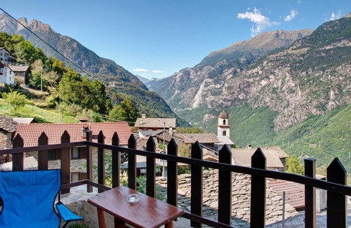 San Giacomo Filippo House | 130 m² House ∙ 4 bedrooms ∙ 8 guests