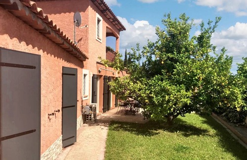 Villeneuve-Loubet Villa | 130 m² Villa ∙ 4 bedrooms ∙ 8 guests