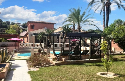 Villeneuve-Loubet Villa | 130 m² Villa ∙ 4 bedrooms ∙ 8 guests