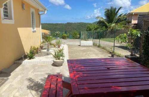 Les Anses-d'Arlets Villa | 130 m² Villa ∙ 3 bedrooms ∙ 7 guests