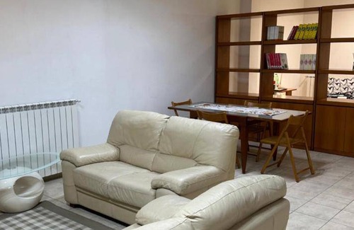 Marco Simone Villa | 130 m² Villa ∙ 2 bedrooms ∙ 6 guests
