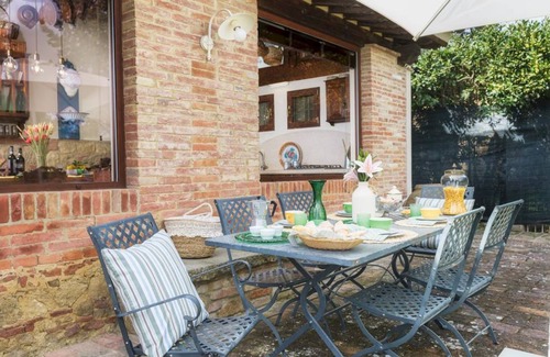 Palaia Villa | 130 m² Villa ∙ 2 bedrooms ∙ 4 guests