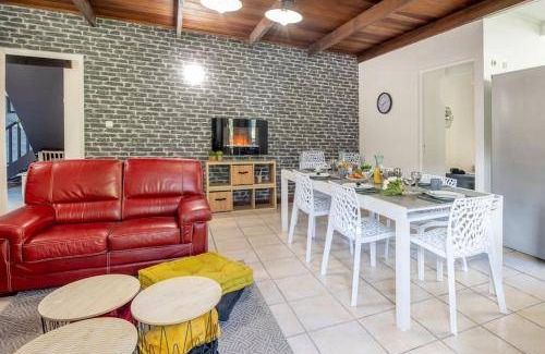 Cilaos Villa | 130 m² Villa ∙ 6 bedrooms ∙ 14 guests