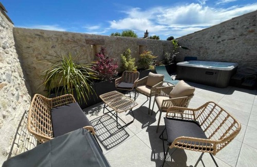 Saint-Andre-de-Sangonis House | 135 m² Gîte ∙ 4 bedrooms ∙ 7 guests