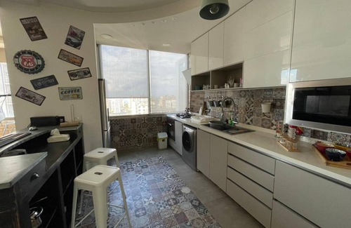 Dbayeh Apartment | 135 m² Apartment ∙ 3 bedrooms ∙ 6 guests