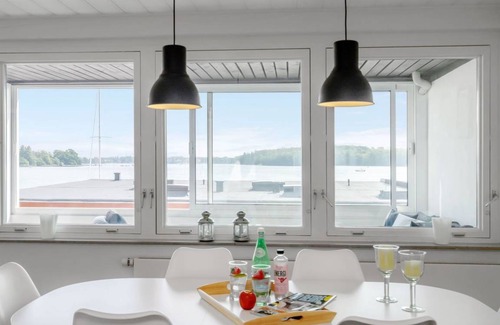 Svendborg Apartment | 135 m² Apartment ∙ 1 bedroom ∙ 6 guests